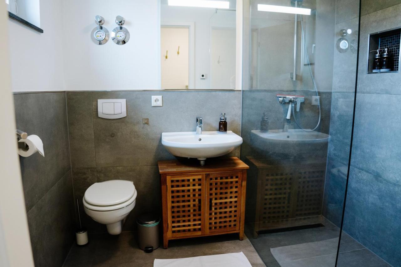 Design Home Office & Central Hideaway - Eah, Zeiss, Schott In 5 Min Ена Экстерьер фото
